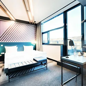 Muenchen-moosach Otel Münih